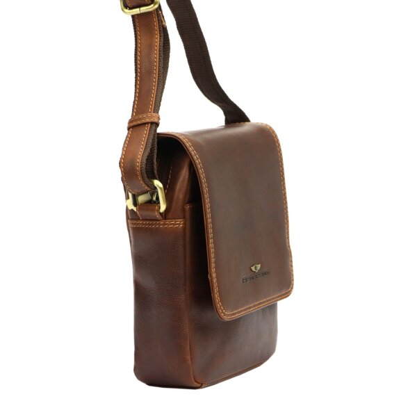 Brązowa skórzana saszetka męska PETERSON 708